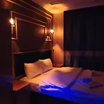 Bonami Hotel