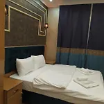 Bonami Hotel