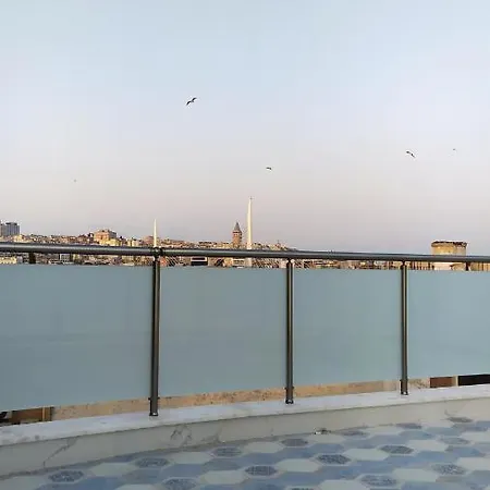 Ξενοδοχείο Bonami *