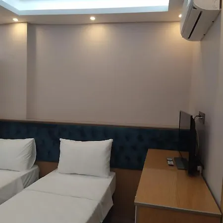 Bonami Ξενοδοχείο