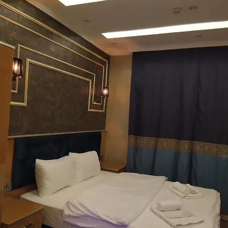 Hotel Bonami *