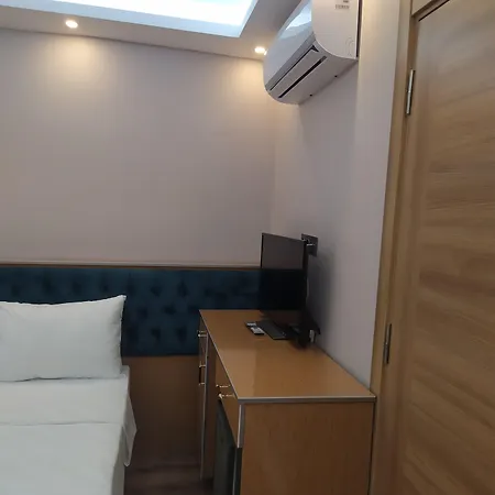 Bonami Hotel